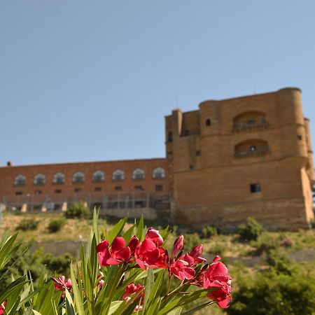 Parador De Benavente Exterior foto